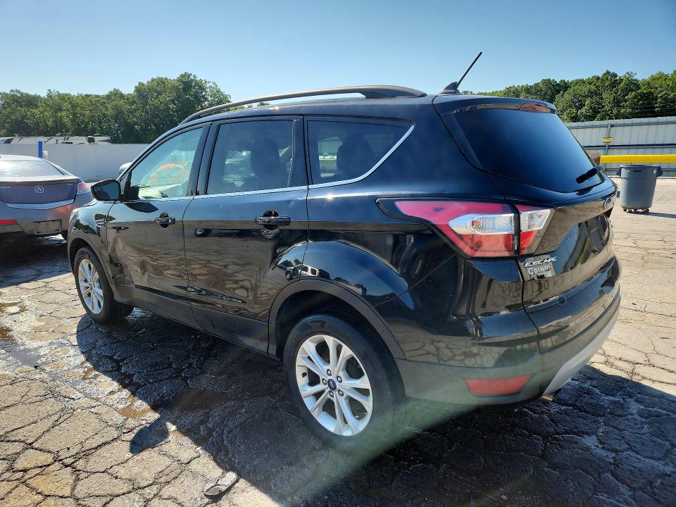 Продаж на аукціоні авто 2018 Ford Escape, vin: 1FMCU9GD3JUB43139, номер лоту: 59631046