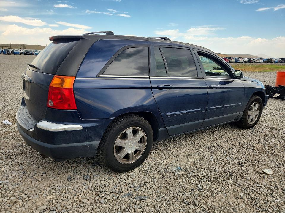 2005 Chrysler Pacifica მანქანა იყიდება აუქციონზე, vin: 2C8GM68455R245935, აუქციონის ნომერი: 62953586
