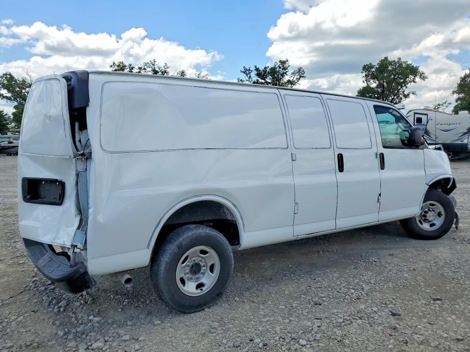 Продаж на аукціоні авто 2022 Chevrolet Express G2500, vin: 1GCWGBF7XN1139012, номер лоту: 60128896