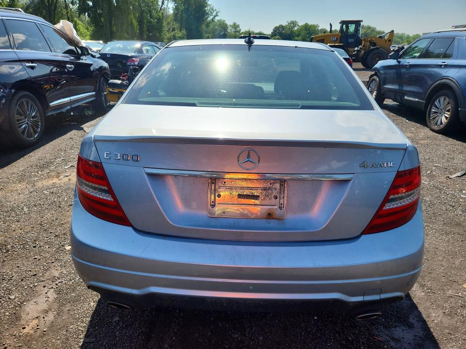60089756 :رقم المزاد ، WDDGF8ABXDR275605 vin ، 2013 Mercedes-benz C مزاد بيع
