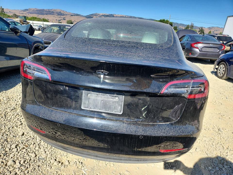 2021 Tesla Model 3 მანქანა იყიდება აუქციონზე, vin: 5YJ3E1EB0MF047924, აუქციონის ნომერი: 61234086