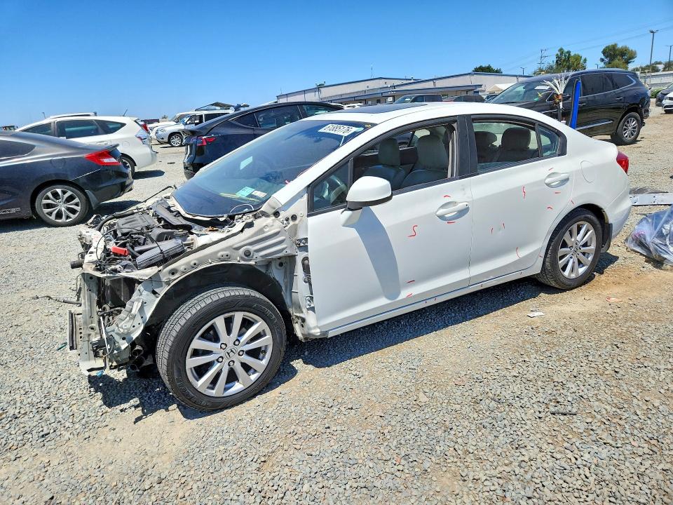 Продажа на аукционе авто 2012 Honda Civic, vin: 2HGFB2F83CH548489, номер лота: 61885176