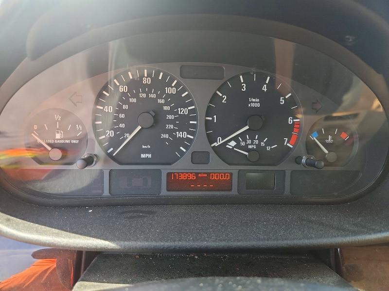 62643476 :رقم المزاد ، WBAET37413NJ31708 vin ، 2003 Bmw 325 مزاد بيع