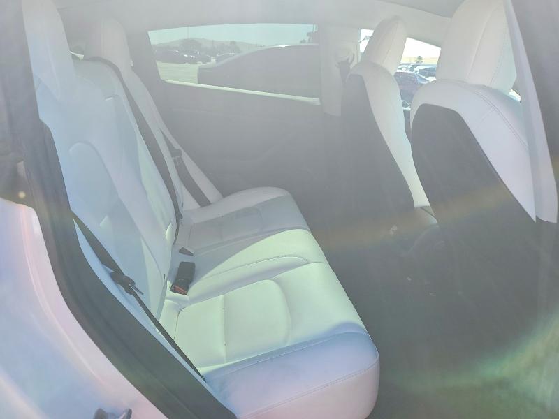 Продажа на аукционе авто 2021 Tesla Model 3, vin: 5YJ3E1EA2MF096694, номер лота: 62884116