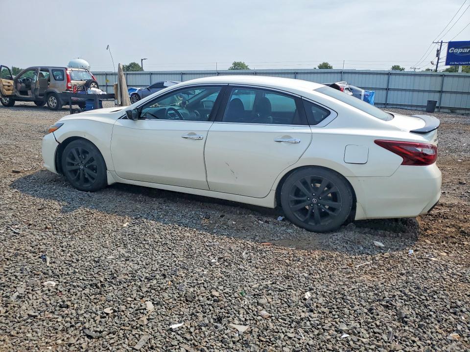 Продажа на аукционе авто 2017 Nissan Altima, vin: 1N4AL3AP0HC472269, номер лота: 60700246