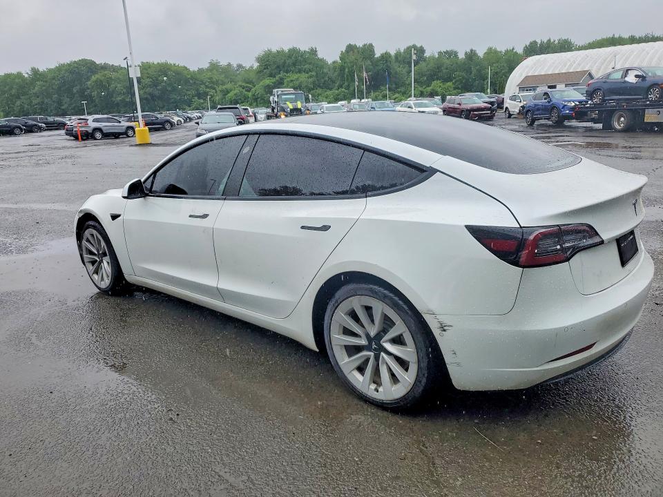 Продажа на аукционе авто 2022 Tesla Model 3, vin: 5YJ3E1EA3NF371152, номер лота: 60122026