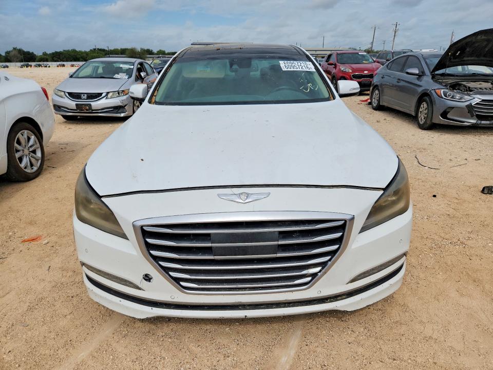 60957216 :رقم المزاد ، KMHGN4JF1FU070095 vin ، 2015 Hyundai Genesis مزاد بيع