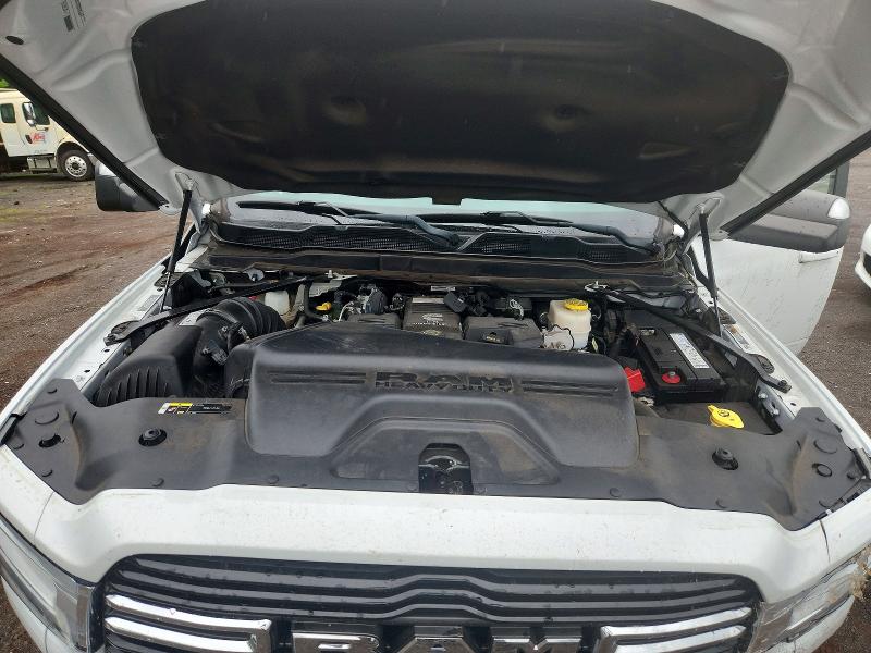 62698366 :رقم المزاد ، 3C6UR5ML1KG566389 vin ، 2019 Ram 2500 مزاد بيع
