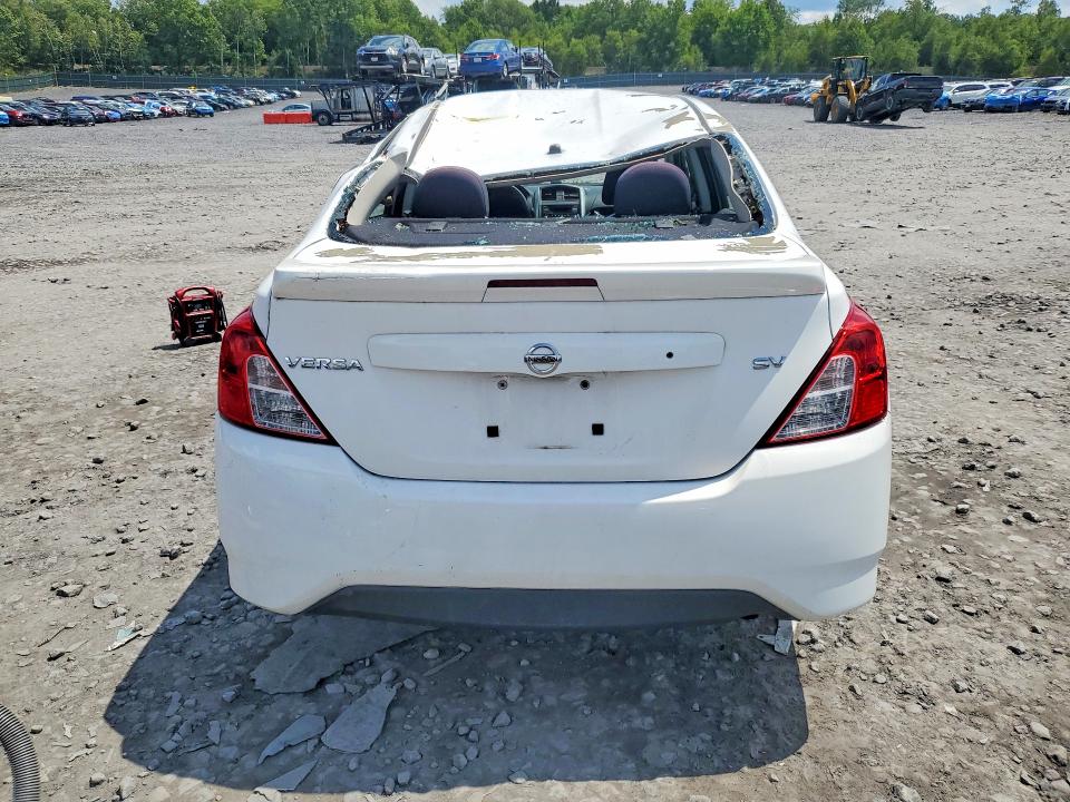 Продаж на аукціоні авто 2018 Nissan Versa, vin: 3N1CN7AP1JL802745, номер лоту: 61753006