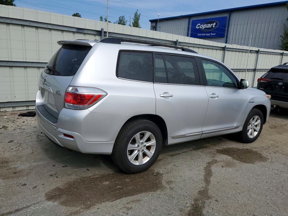 62599246 :رقم المزاد ، JTEBC3EH8B2001903 vin ، 2011 Toyota Highlander مزاد بيع