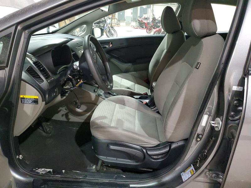62740256 :رقم المزاد ، KNAFX4A62G5500963 vin ، 2016 Kia Forte مزاد بيع