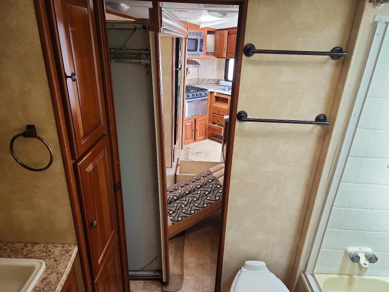Продаж на аукціоні авто 2011 Cruiser Rv Viewfinder, vin: 5RXTC2427B1020879, номер лоту: 62434826