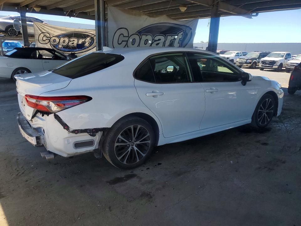 Продаж на аукціоні авто 2019 Toyota Camry, vin: JTNB11HK1K3076776, номер лоту: 63207076