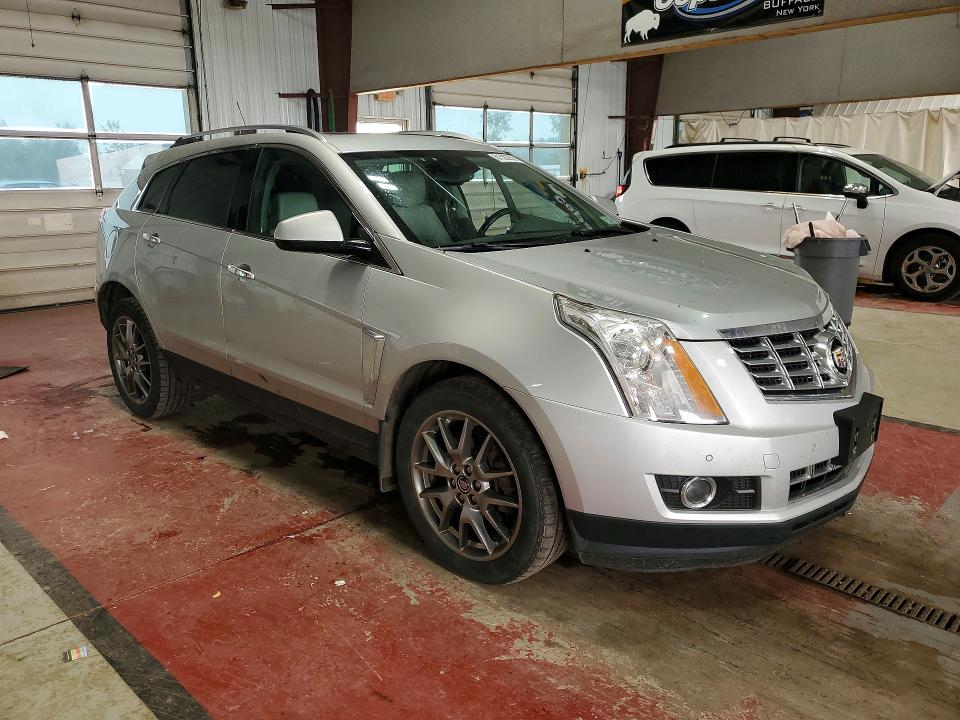 61520236 :رقم المزاد ، 3GYFNDE30GS514515 vin ، 2016 Cadillac Srx مزاد بيع