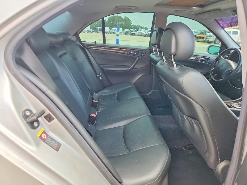 Auction sale of the 2001 Mercedes-benz C, vin: WDBRF61J71F077123, lot number: 61711596
