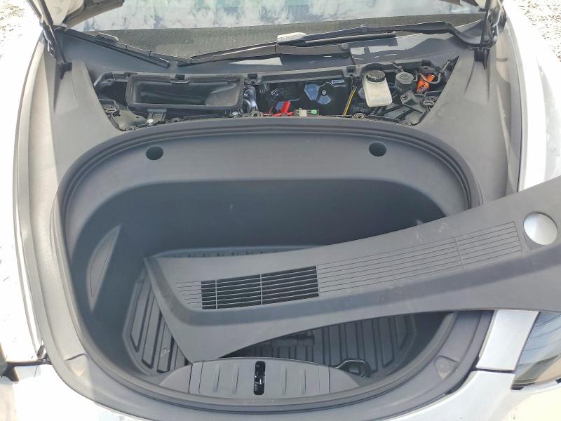 61933706 :رقم المزاد ، 5YJ3E1EA1PF513209 vin ، 2023 Tesla Model 3 مزاد بيع