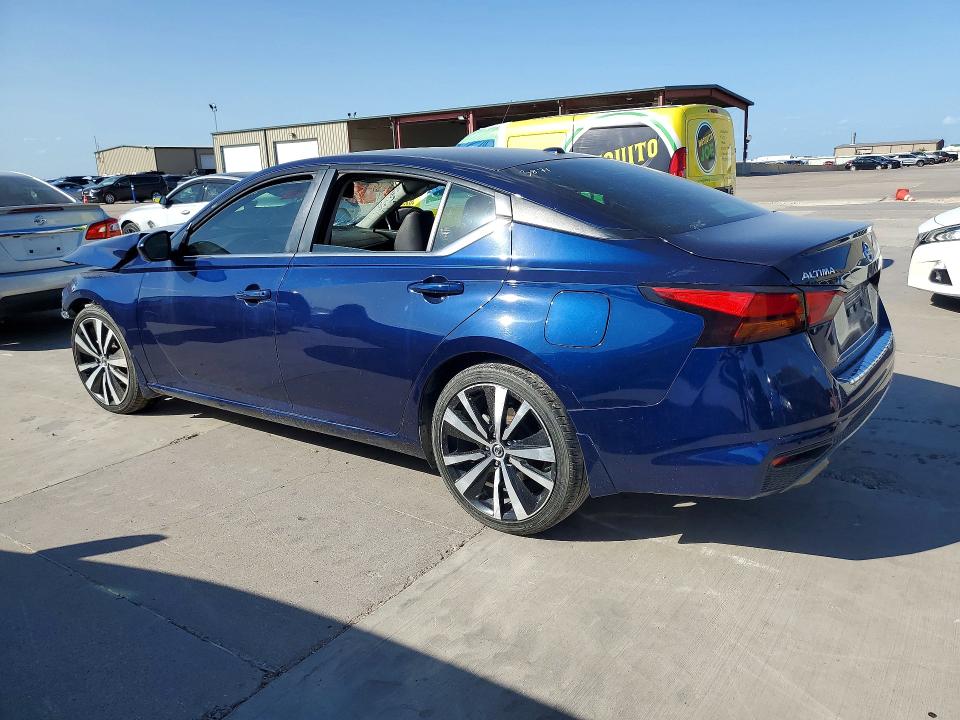 60081456 :رقم المزاد ، 1N4BL4CV1NN373871 vin ، 2022 Nissan Altima مزاد بيع