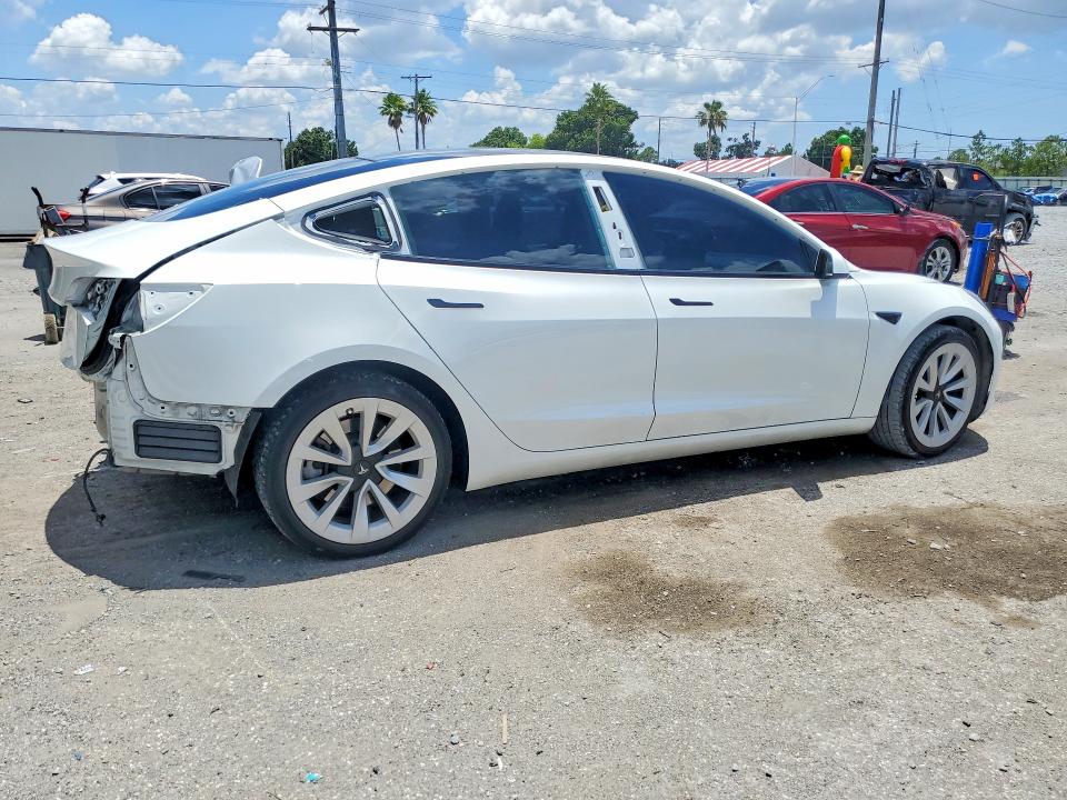 58638796 :رقم المزاد ، 5YJ3E1EA7NF355553 vin ، 2022 Tesla Model 3 مزاد بيع