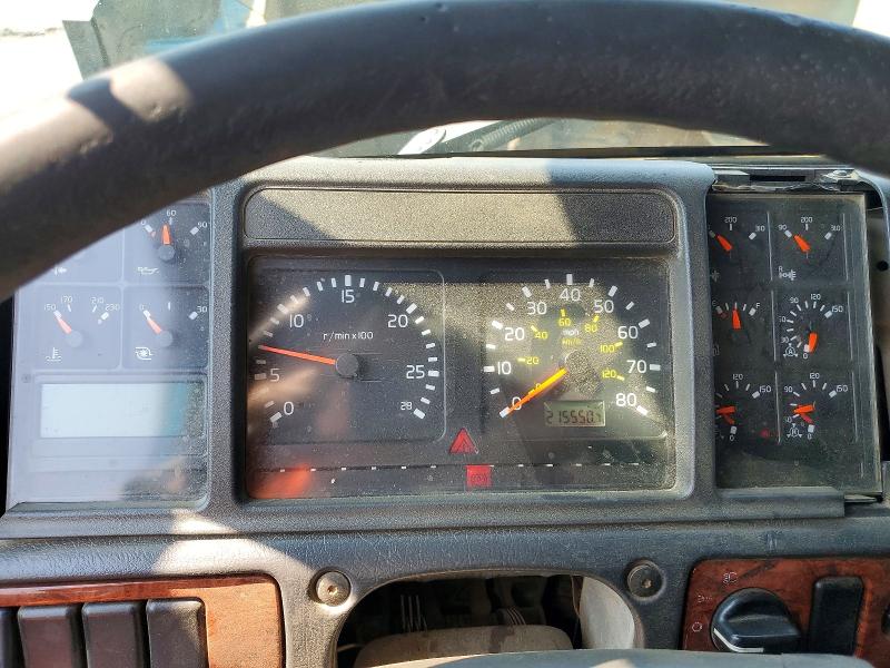 Продаж на аукціоні авто 2002 Volvo Vhd, vin: 4V5K99UF32N310912, номер лоту: 61794946