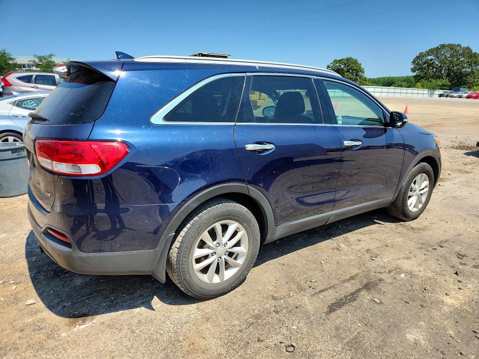 2016 Kia Sorento მანქანა იყიდება აუქციონზე, vin: 5XYPG4A32GG122888, აუქციონის ნომერი: 63230276