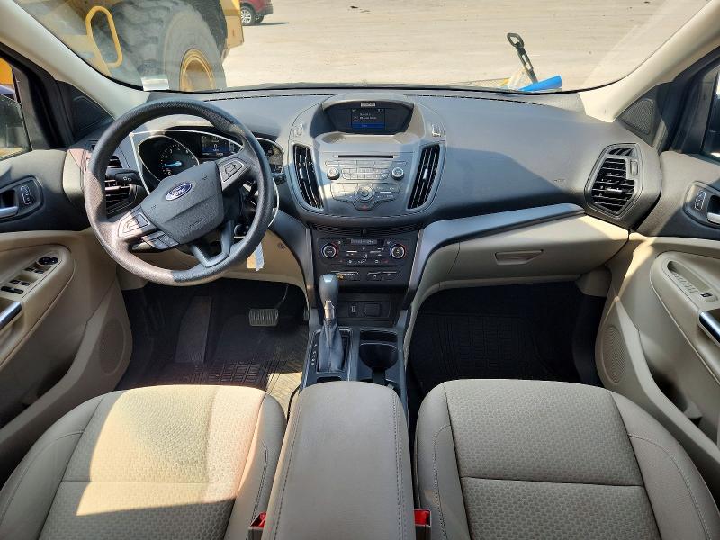 2017 Ford Escape მანქანა იყიდება აუქციონზე, vin: 1FMCU9G90HUE72404, აუქციონის ნომერი: 61482546