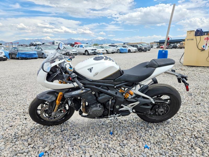 59991536 :رقم المزاد ، SMTP02ST7RTBM8146 vin ، 2024 Triumph Motorcycle Speed Triple مزاد بيع