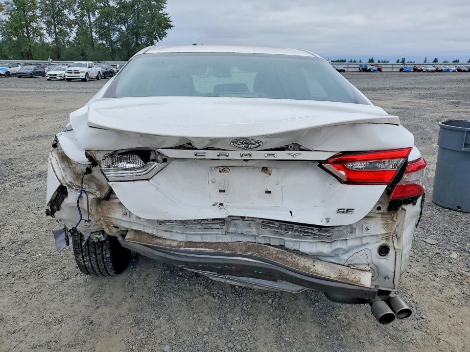 2018 Toyota Camry მანქანა იყიდება აუქციონზე, vin: 4T1B11HK0JU598291, აუქციონის ნომერი: 57431966