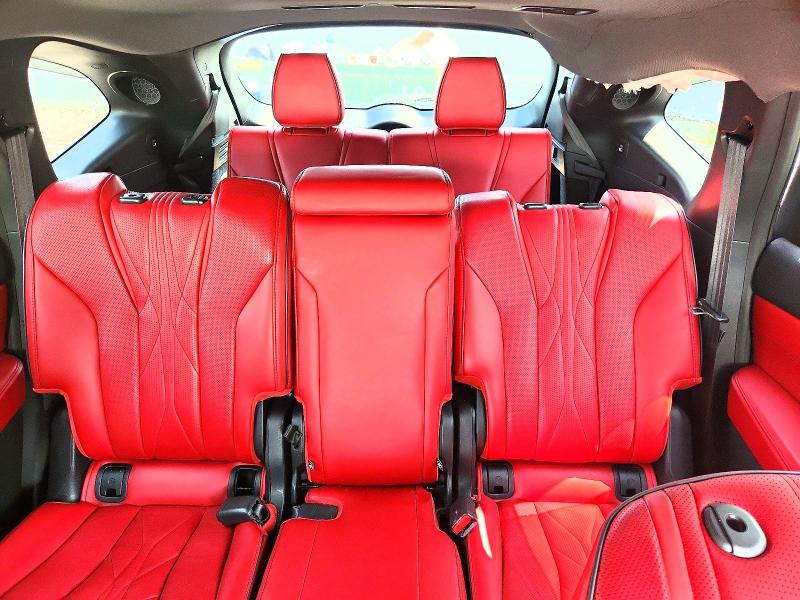 61281556 :رقم المزاد ، 5J8YD8H81PL000860 vin ، 2023 Acura Mdx مزاد بيع