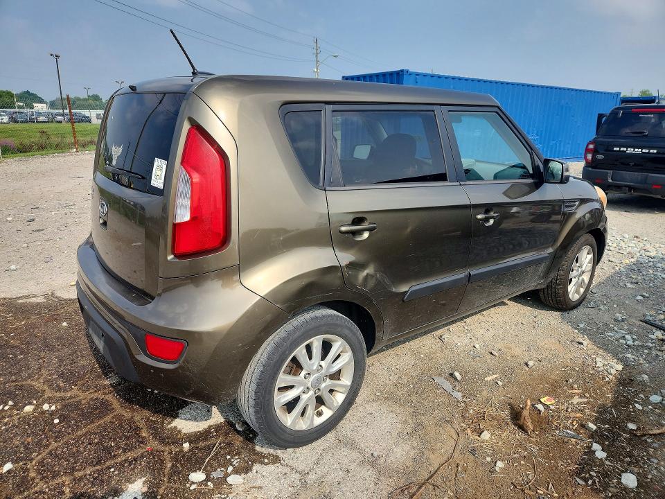 61591426 :رقم المزاد ، KNDJT2A67C7410686 vin ، 2012 Kia Soul مزاد بيع
