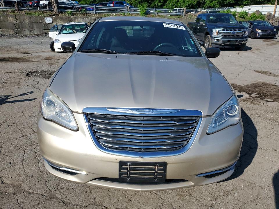 2013 Chrysler 200 მანქანა იყიდება აუქციონზე, vin: 1C3CCBAB8DN762084, აუქციონის ნომერი: 60165276