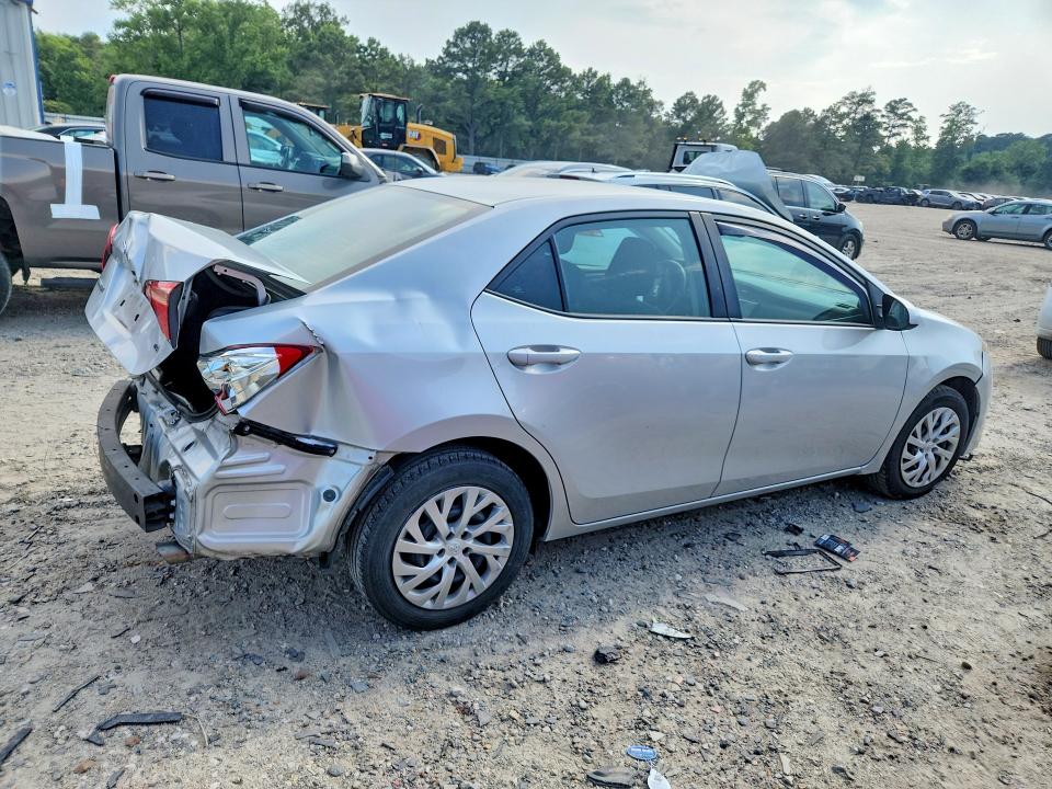 Aukcja sprzedaży 2018 Toyota Corolla, vin: 5YFBURHE1JP839258, numer aukcji: 59595726