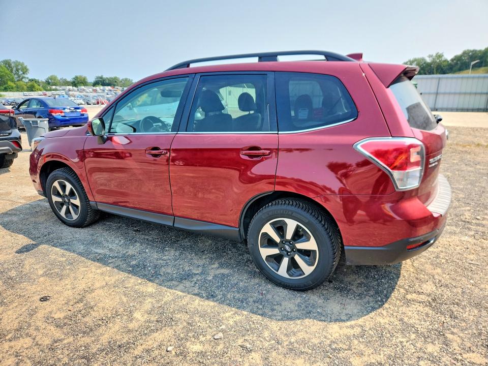 2018 Subaru Forester მანქანა იყიდება აუქციონზე, vin: JF2SJARC7JH493141, აუქციონის ნომერი: 62830736