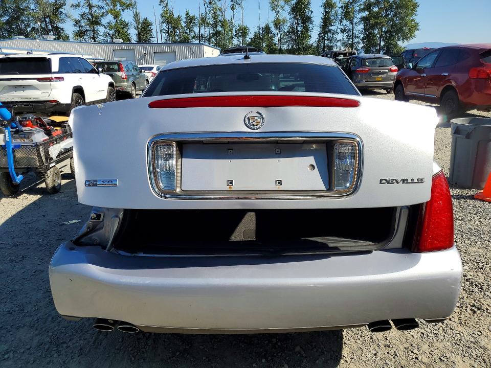 60898456 :رقم المزاد ، 1G6KD54Y25U107192 vin ، 2005 Cadillac Deville مزاد بيع