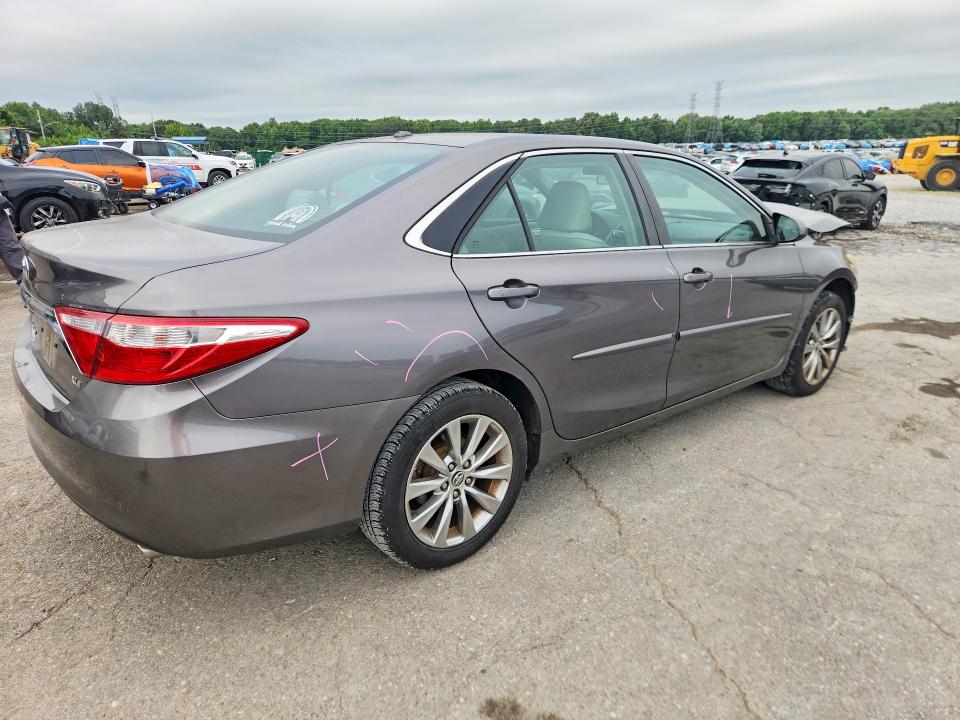 Aukcja sprzedaży 2016 Toyota Camry, vin: 4T1BF1FK7GU123606, numer aukcji: 61821416