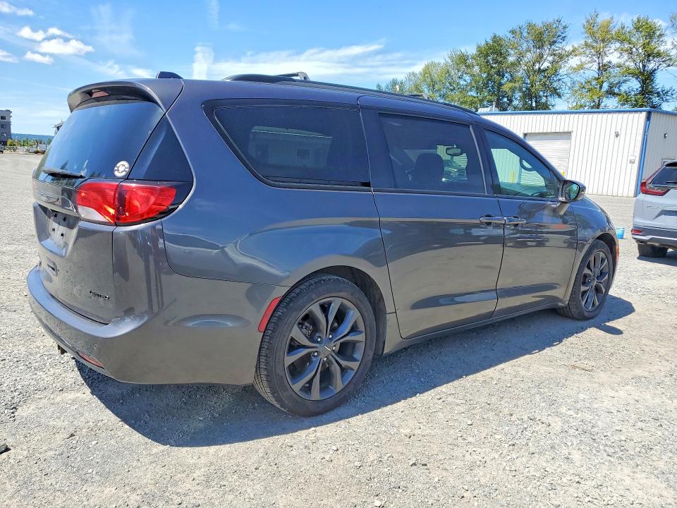 2019 Chrysler Pacifica მანქანა იყიდება აუქციონზე, vin: 2C4RC1GG7KR720329, აუქციონის ნომერი: 62855356