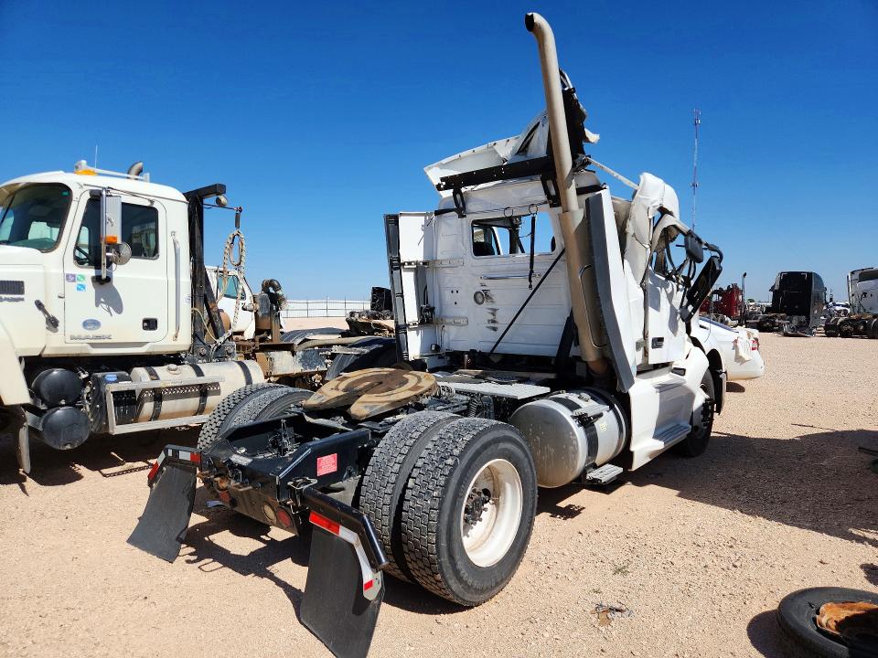 Продажа на аукционе авто 2022 Volvo Vn Vnl, vin: 4V4N39THXNN298347, номер лота: 63012576
