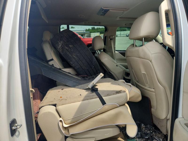 59596136 :رقم المزاد ، 1GYS4HKJXGR356117 vin ، 2016 Cadillac Escalade مزاد بيع