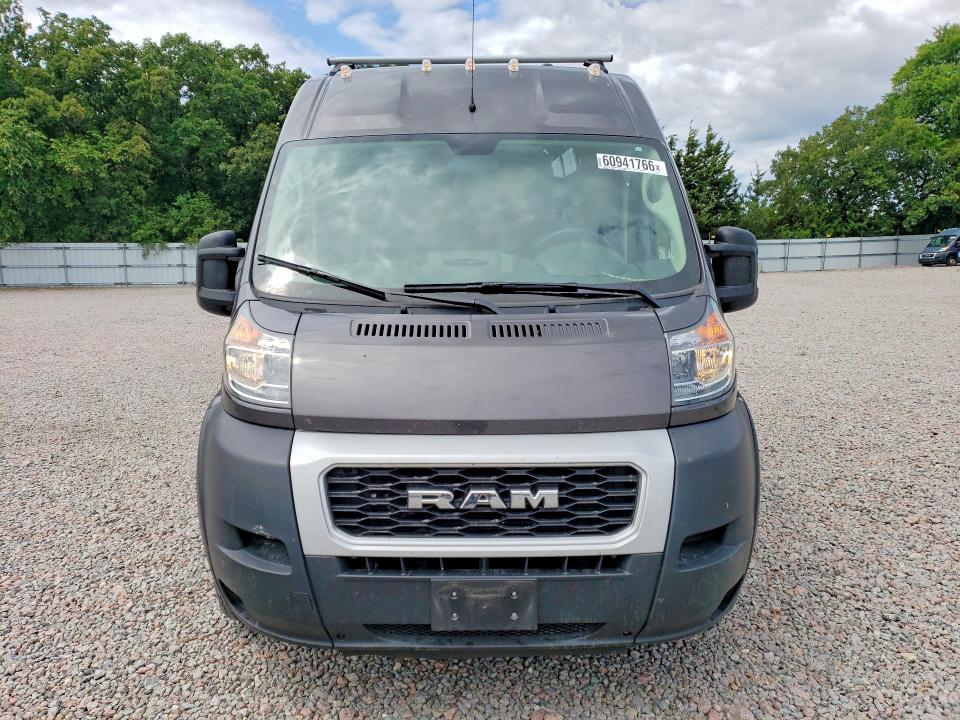 60941766 :رقم المزاد ، 3C6LRVDG7ME512513 vin ، 2021 Ram Promaster 2500 مزاد بيع