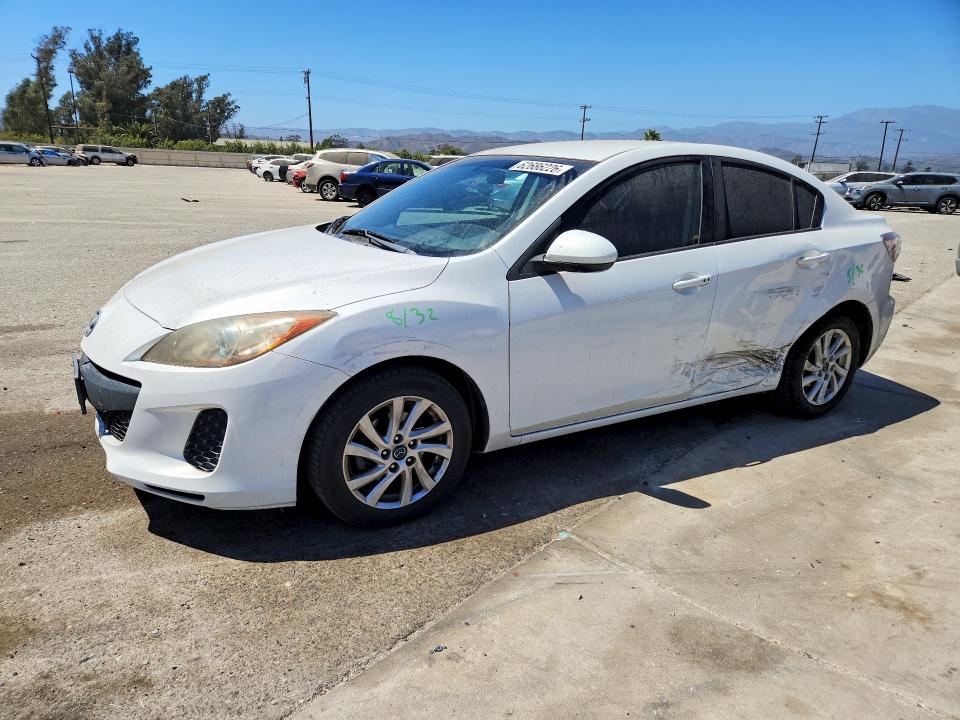2013 Mazda 3 მანქანა იყიდება აუქციონზე, vin: JM1BL1V89D1709076, აუქციონის ნომერი: 62686226
