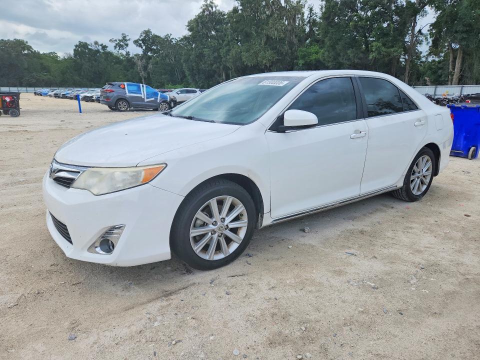 Aukcja sprzedaży 2013 Toyota Camry, vin: 4T1BF1FK8DU696543, numer aukcji: 61800006