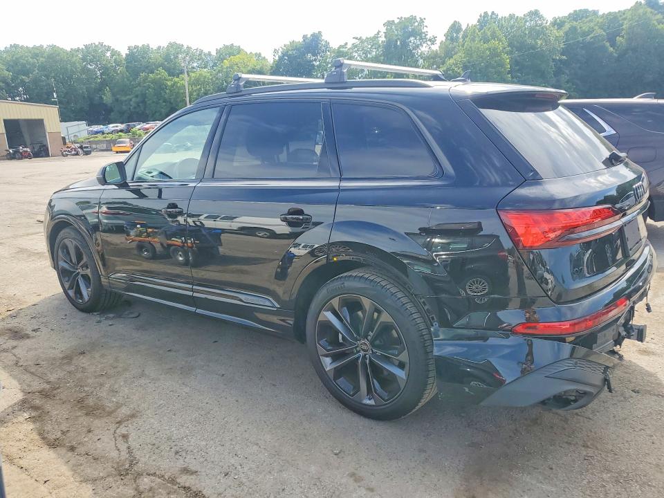 2025 Audi Q7 მანქანა იყიდება აუქციონზე, vin: WA1LVBF7XSD027601, აუქციონის ნომერი: 60023146