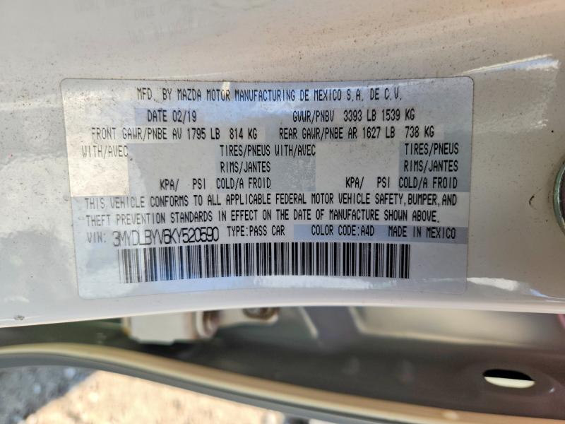 2019 Toyota Yaris მანქანა იყიდება აუქციონზე, vin: 3MYDLBYV6KY520590, აუქციონის ნომერი: 60816236