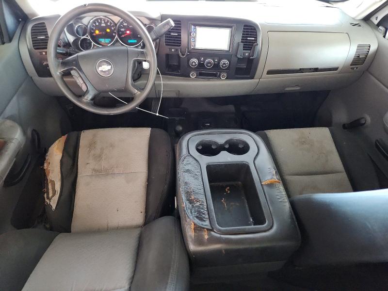 60688206 :رقم المزاد ، 1GCHK29K67E582521 vin ، 2007 Chevrolet Silverado مزاد بيع