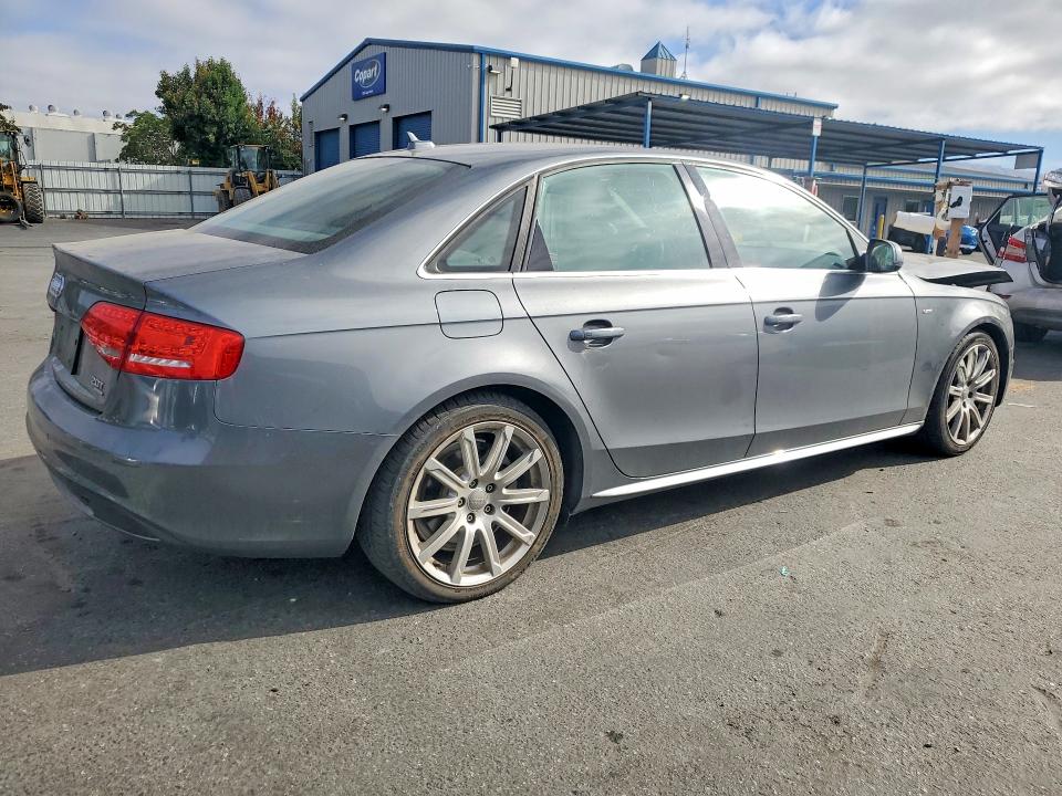 Продажа на аукционе авто 2012 Audi A4, vin: WAUKFAFL7CA120341, номер лота: 60012486