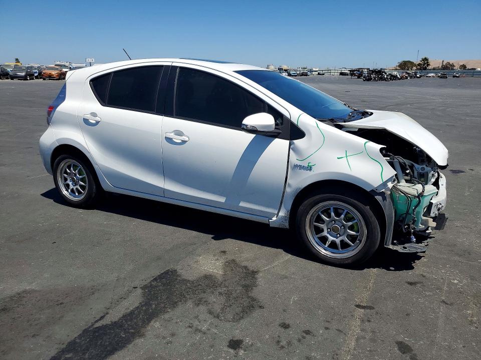 2012 Toyota Prius C მანქანა იყიდება აუქციონზე, vin: JTDKDTB34C1021843, აუქციონის ნომერი: 62971966
