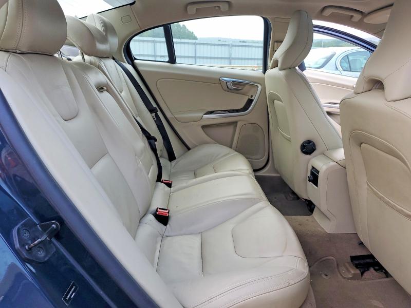 2013 Volvo S60 მანქანა იყიდება აუქციონზე, vin: YV1902FH8D2190473, აუქციონის ნომერი: 61664106