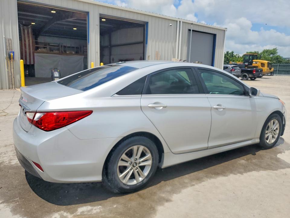 2014 Hyundai Sonata მანქანა იყიდება აუქციონზე, vin: 5NPEB4AC8EH864160, აუქციონის ნომერი: 61519746