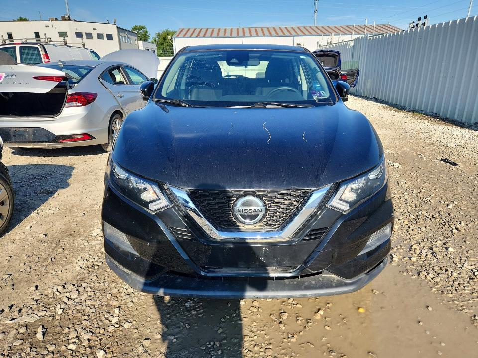 62595426 :رقم المزاد ، JN1BJ1AV4MW561894 vin ، 2021 Nissan Rogue Sport مزاد بيع