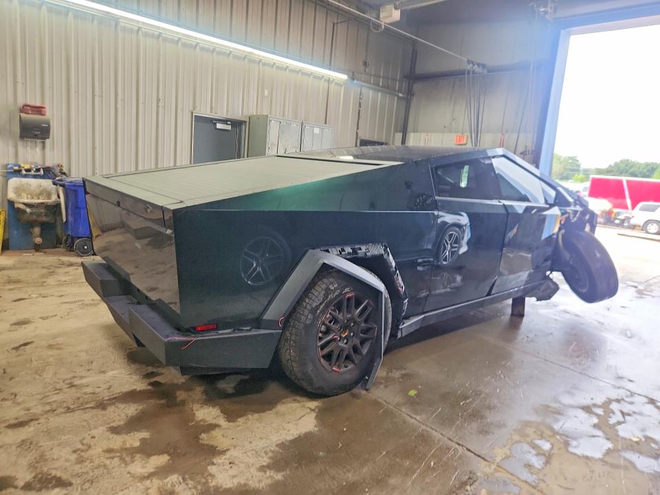 Aukcja sprzedaży 2025 Tesla Cybertruck, vin: 7G2CEHEE7SA062365, numer aukcji: 62436866