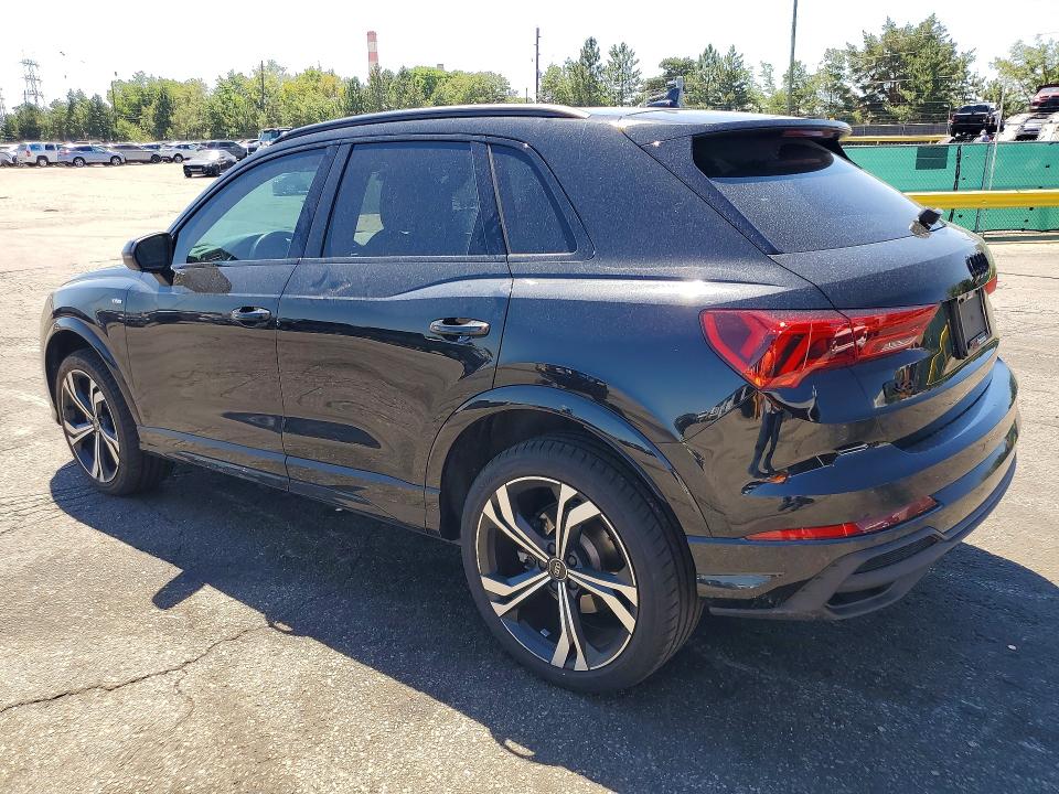 58087756 :رقم المزاد ، WA1EECF39P1022216 vin ، 2023 Audi Q3 مزاد بيع